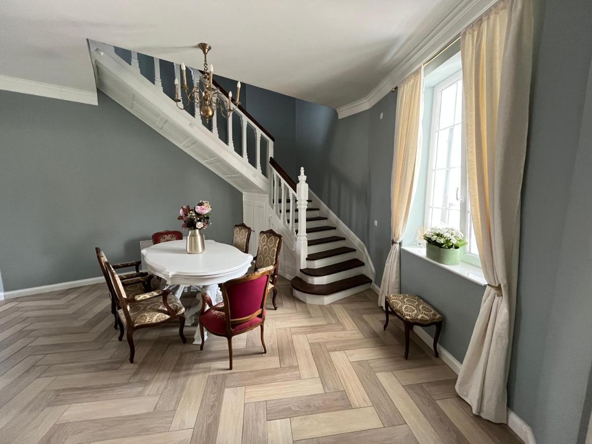 Apartamento The Corner House Hunedoara Exterior foto