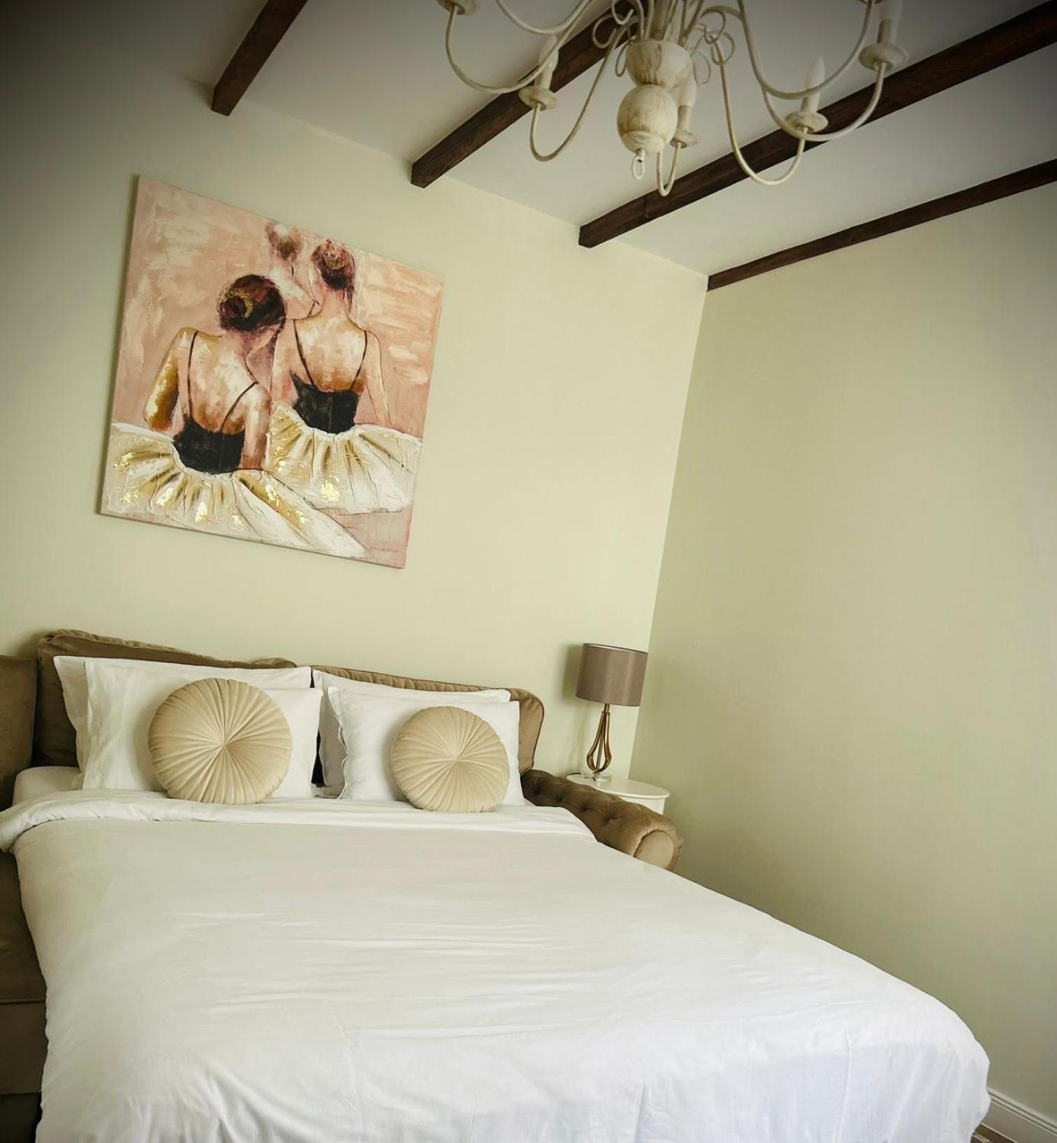 Apartamento The Corner House Hunedoara Exterior foto